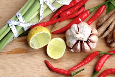 Baharatlı çorba - bitkisel maddeler Tayland gıda