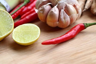 Baharatlı çorba - bitkisel maddeler Tayland gıda