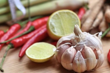 Baharatlı çorba - bitkisel maddeler Tayland gıda