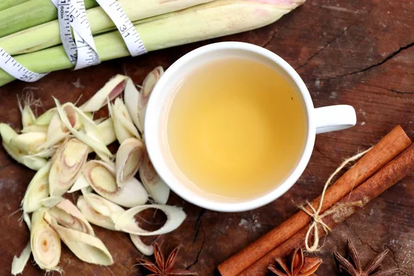 Zitronengras-Tee mit frischem — Stockfoto