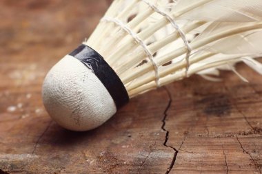 Shuttlecocks badminton raket ile