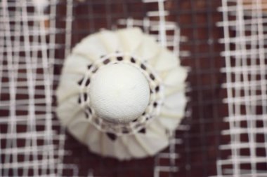 Shuttlecocks badminton raket ile