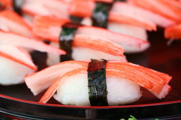 Sushi en la comida callejera —  Fotos de Stock