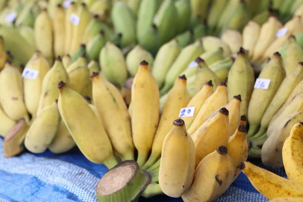 Banana no mercado — Fotografia de Stock