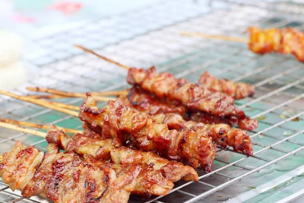 sokak Road kavrulmuş domuz eti