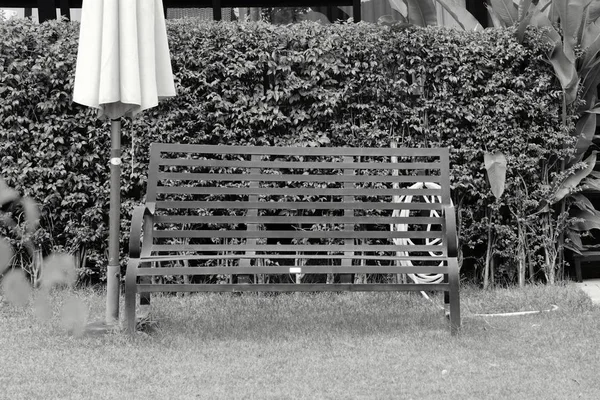 정원 의자 — 스톡 사진