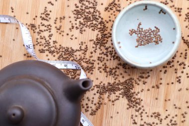 Perilla frutescens tohum çay ile