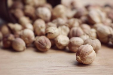 yığın kakule ot baharatlı