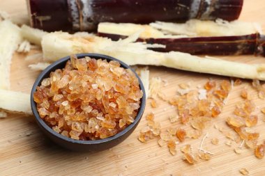 Şeker kamışı pekmezi ile