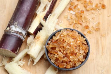 Şeker kamışı pekmezi ile