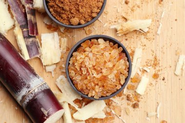 Şeker kamışı pekmezi ile