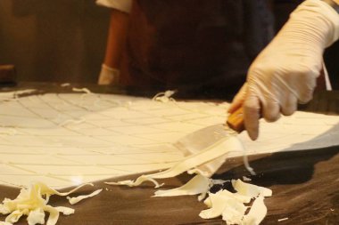 Tatlı çikolata yapma