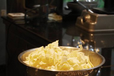 Tatlı çikolata yapma