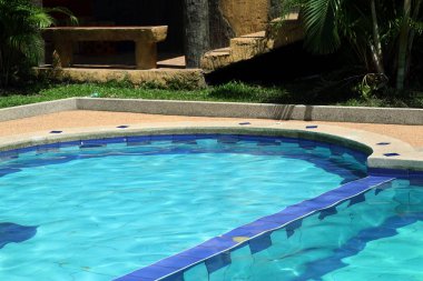 doğa içinde Yüzme Havuzu