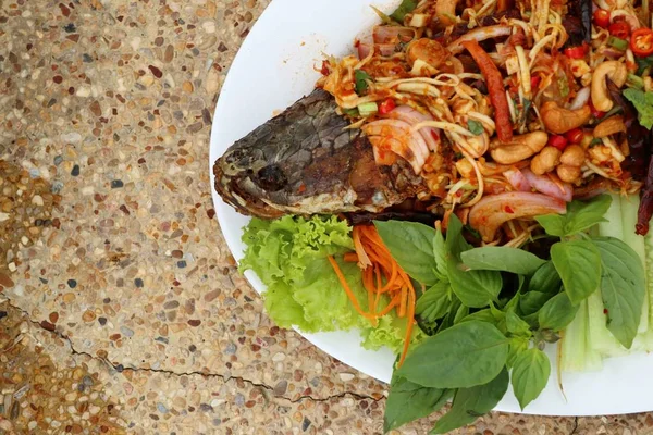 Baharatlı balık biber