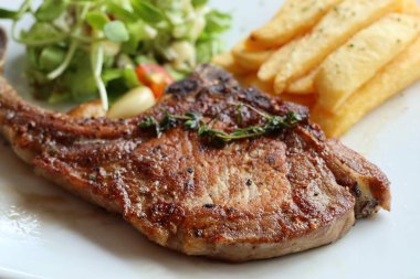 domuz pirzolası biftek ızgara