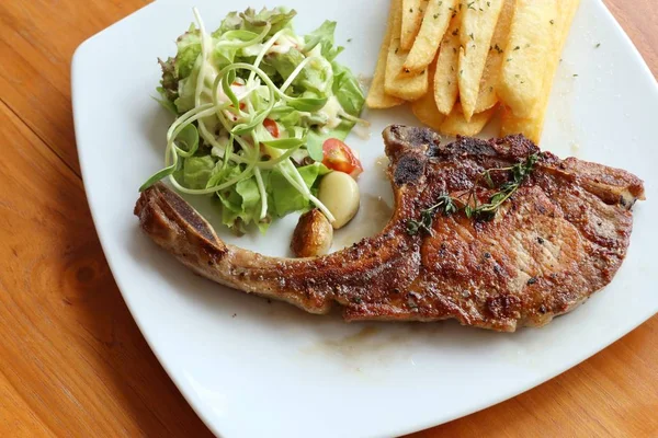 domuz pirzolası biftek ızgara