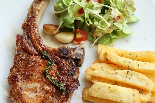 domuz pirzolası biftek ızgara