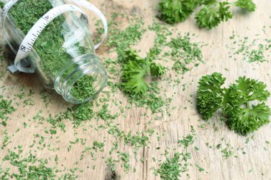 Kuru ot maydanoz yaprakları