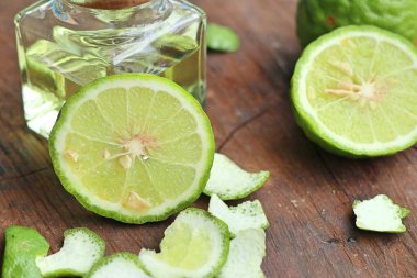 taze Güney Afrika'da bir kabile kireç petrol