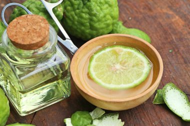 taze Güney Afrika'da bir kabile kireç petrol