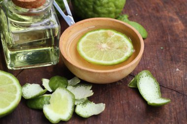 taze Güney Afrika'da bir kabile kireç petrol