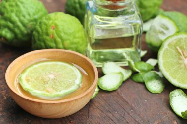 taze Güney Afrika'da bir kabile kireç petrol