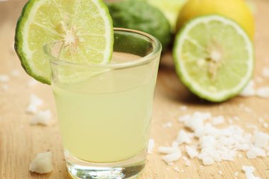 Güney Afrika'da bir kabile kireç ve limon