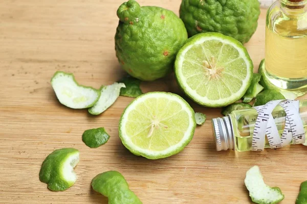 taze Güney Afrika'da bir kabile kireç petrol