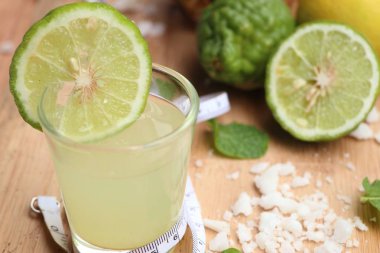 Güney Afrika'da bir kabile kireç ve limon