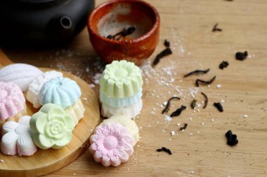 Tay tatlı ve sıcak çay