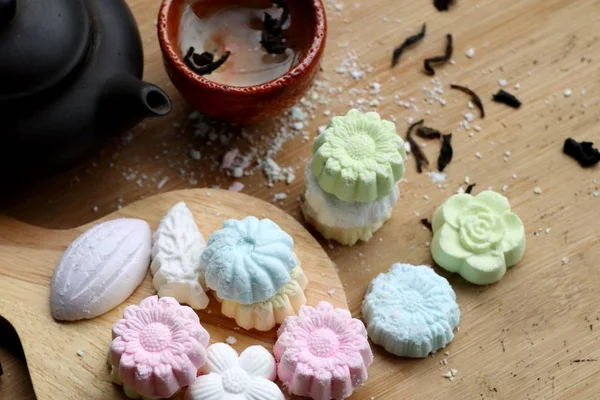 Tay tatlı ve sıcak çay