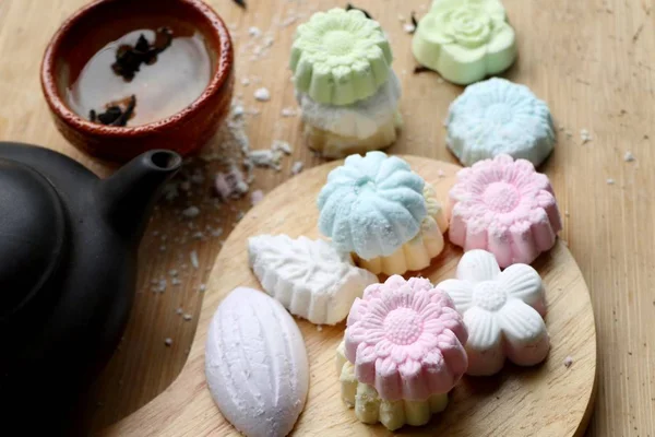 Tay tatlı ve sıcak çay