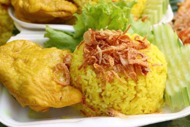 tavuk biryani pirinç