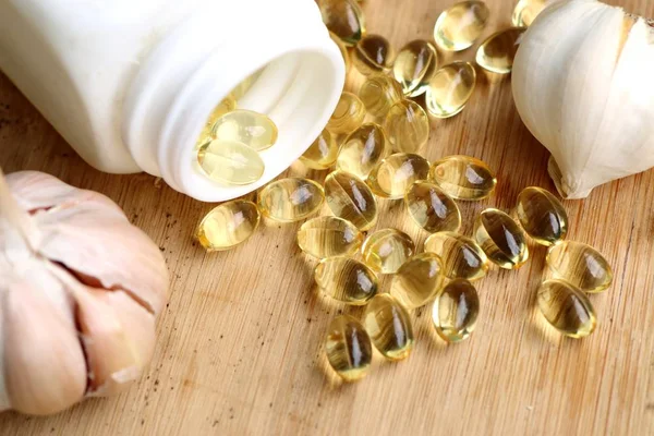 capsules of garlic oil