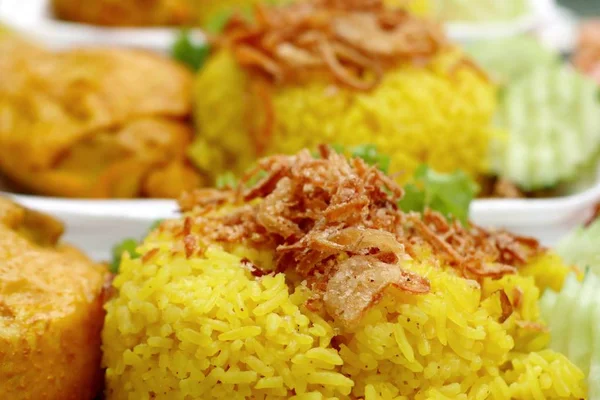 tavuk biryani pirinç