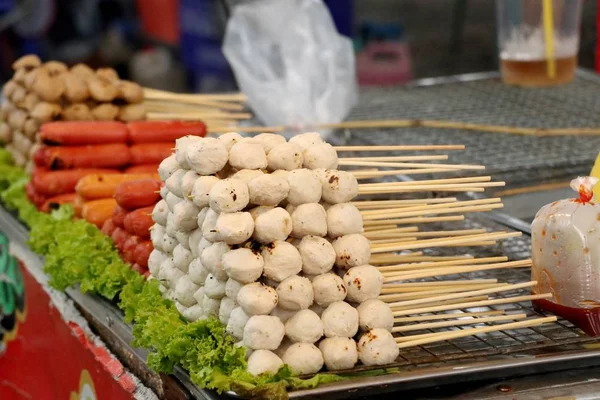 Izgara Köfte ve sosis