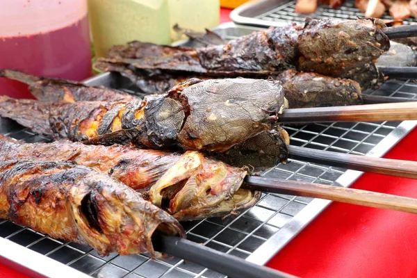 Fisk grill grill gata mat — Stockfoto