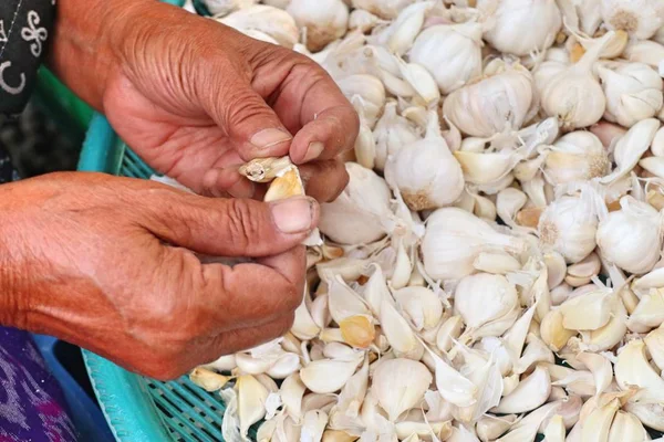 Sarımsak sokak Road