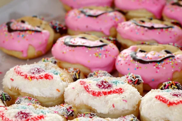 Donuts en la comida callejera — Foto de Stock