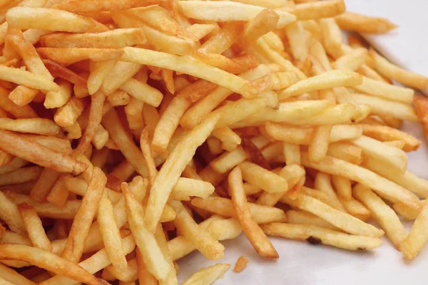 Papas fritas en la calle comida —  Fotos de Stock