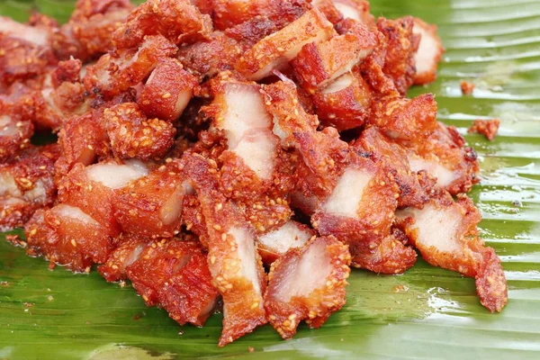 Gebratenes Schweinefleisch beim Streetfood — Stockfoto