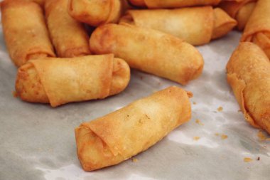 Bahar rulo sokak gıda