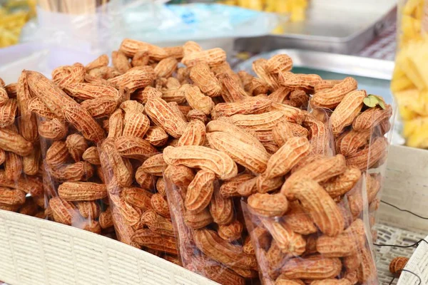 Erdnuss beim Streetfood — Stockfoto