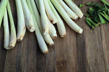 Limon otu ve Güney Afrika'da bir kabile kireç yaprakları