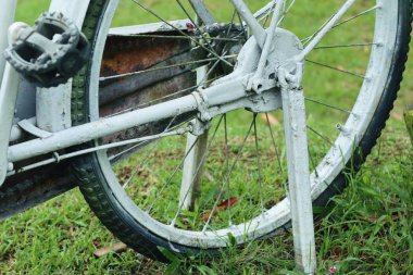 Beyaz Bisiklet bisiklet tekerleği
