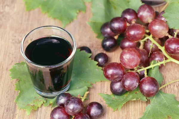 grape juice with juice