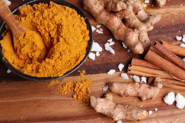 Toz köri ve zerdeçal