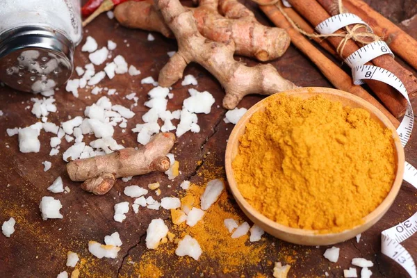 Toz köri ve zerdeçal