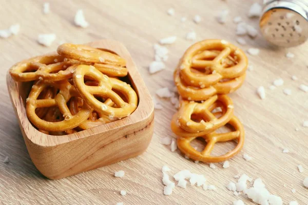 Salted pretzels with beer — Stock Photo, Image